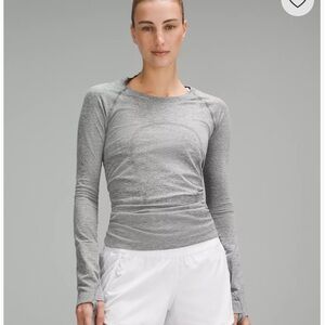 Lululemon Swiftly Speed Workout Top - Size 12